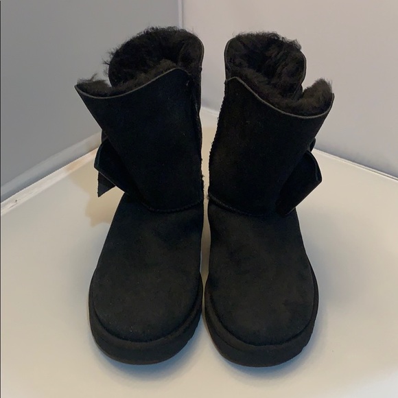 ugg daelynn boot black
